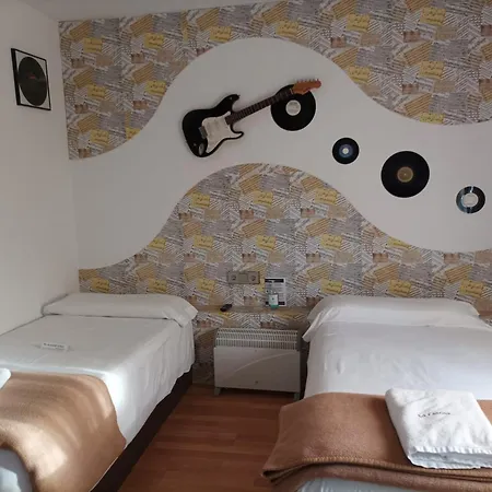 Pensión La Casona De 3*